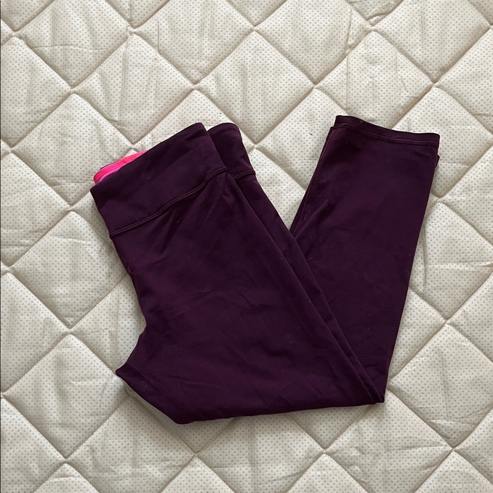 Women's Skinny Jeans in Deep Purple